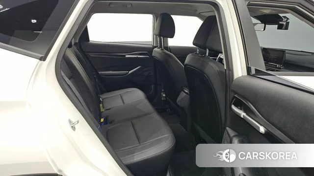 Kia Seltos 2022 Белый из Кореи, фото 2