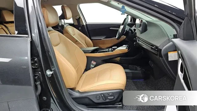 Kia EV6 2022 Серый из Кореи, фото 2