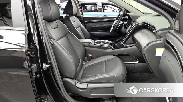 Hyundai Tucson Hybrid (NX4) 2022 Черный из Кореи, фото 2