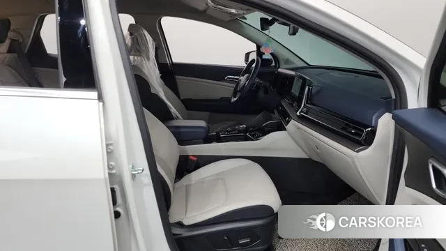 Kia Sportage 5th Generation 2022 Белый из Кореи, фото 2