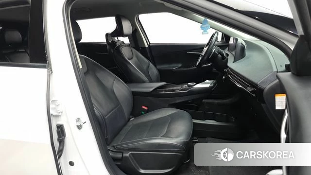 Kia EV6 2021 Белый из Кореи, фото 2