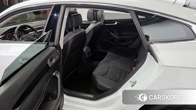 Volkswagen Arteon 2022 Белый из Кореи, фото 2