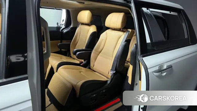 Kia Carnival 4th generation 2020 Белый из Кореи, фото 2