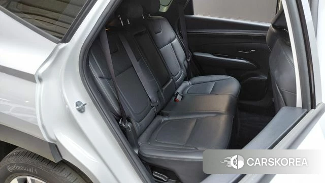 Hyundai Tucson Hybrid (NX4) 2023 Белый из Кореи, фото 2