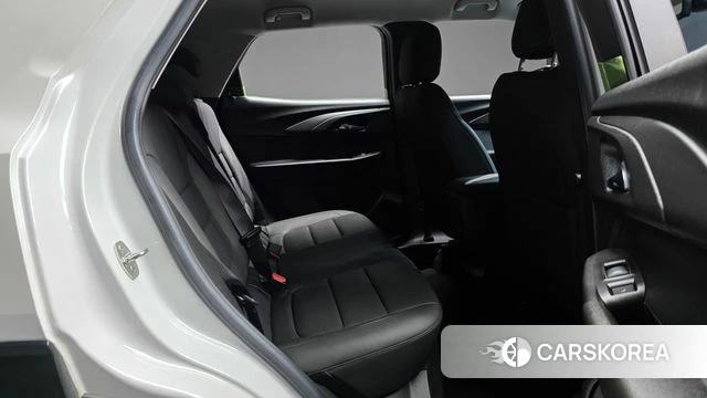 Chevrolet (GM Daewoo) Trailblazer 2022 Белый из Кореи, фото 2
