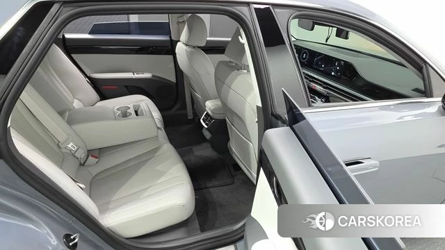 Hyundai Grandeur (GN7) 2023 Небесно-голубой из Кореи, фото 2