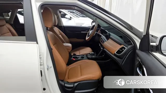 Kia The New Seltos 2023 Белый из Кореи, фото 2