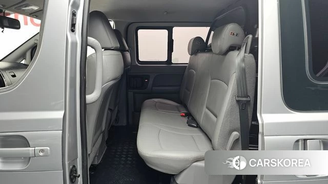 Hyundai The New Grand Starex 2018 Серебряный из Кореи, фото 2