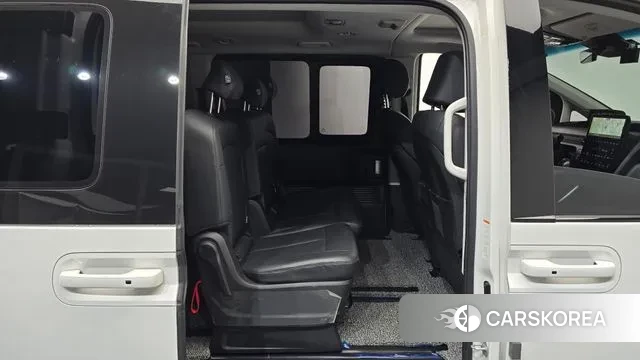 Hyundai Staria 2024 Белый из Кореи, фото 2