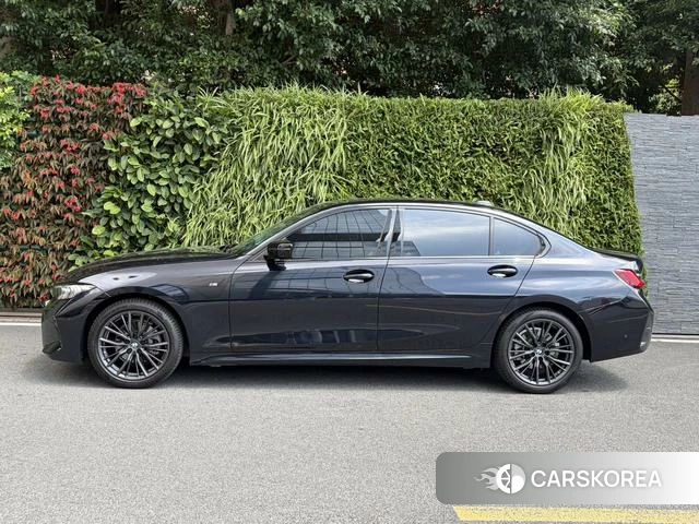 BMW 3 series 2024 Черный из Китая, фото 2