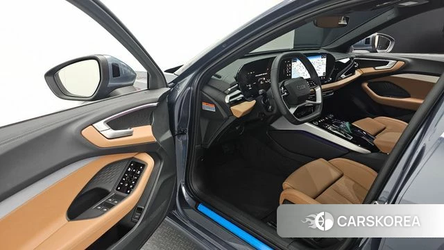 Audi A5 (B10) 2025 Серый из Кореи, фото 2