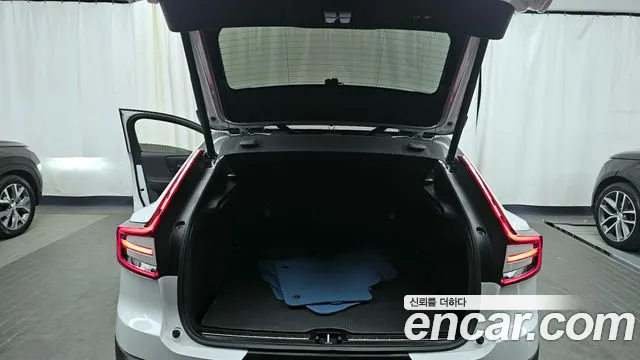 Volvo C40 Richards id 2686549 из Кореи 2