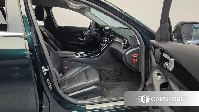 Mercedes-Benz C-Class W205 2019 Синий нефрит из Кореи, фото 2