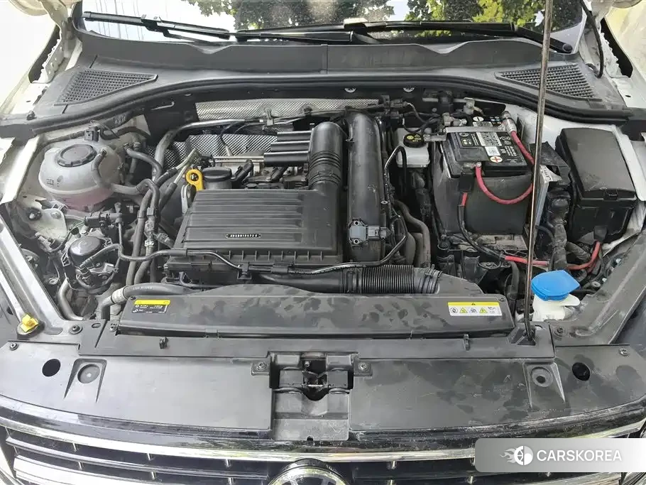 Volkswagen Bora 2021 Белый из Китая, фото 2