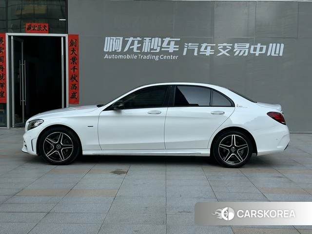 Mercedes-Benz Class C 2021 Белый из Китая, фото 2