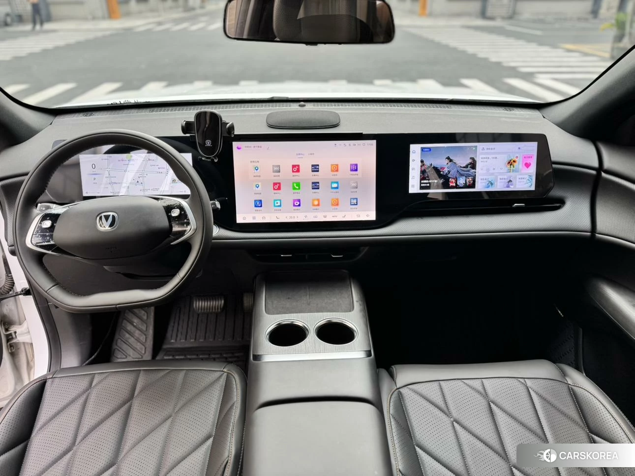 Chang'an CS75 PLUS 2024 Белый из Китая, фото 2