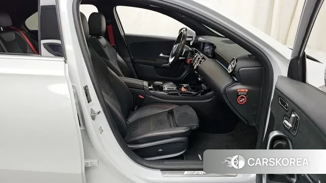 Mercedes-Benz A-Class W177 2021 Белый из Кореи, фото 2