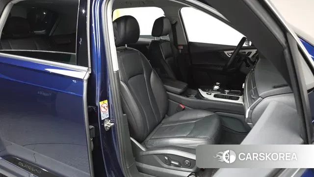 Audi Q7 (4M) 2019 Синий из Кореи, фото 2