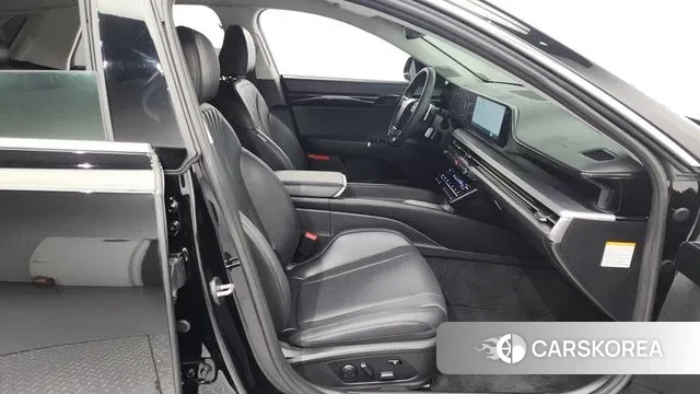 Hyundai Grandeur Hybrid (GN7) 2023 Черный из Кореи, фото 2