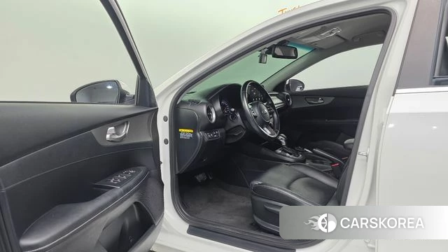 Kia Come New K3 2018 Белый из Кореи, фото 2