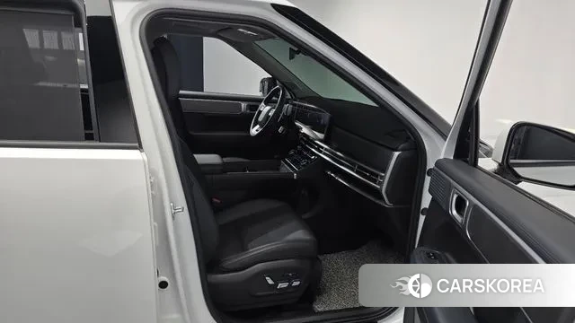 Hyundai Santa Fe (MX5) 2024 Белый из Кореи, фото 2