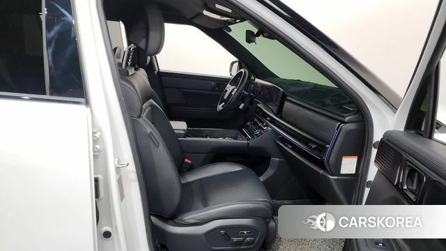 Hyundai Santa Fe (MX5) 2023 Белый из Кореи, фото 2