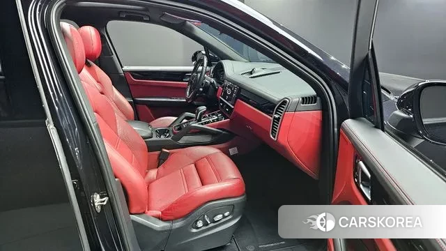 Porsche Cayenne (PO536) 2021 Черный из Кореи, фото 2