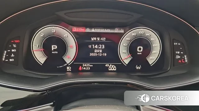 Audi Q8 (4M) 2025 Белый из Кореи, фото 2