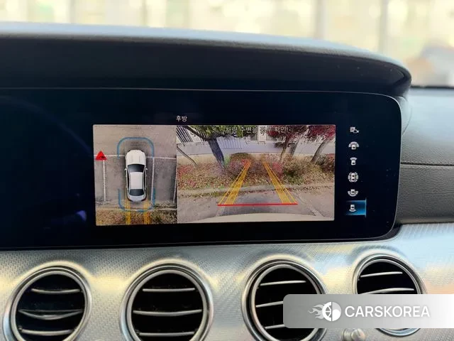 Mercedes-Benz E-Class W213 2021 Белый из Кореи, фото 2