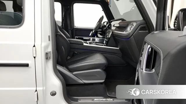 Mercedes-Benz G-Class W463b 2021 Белый из Кореи, фото 2