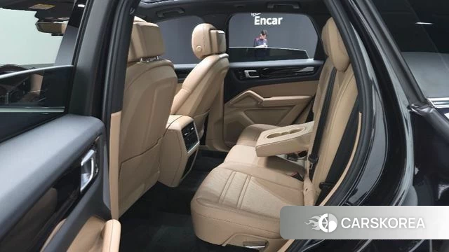 Porsche Cayenne (PO536) 2019 Черный из Кореи, фото 2