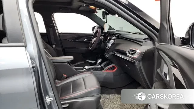 Chevrolet (GM Daewoo) Trailblazer 2021 Серый из Кореи, фото 2