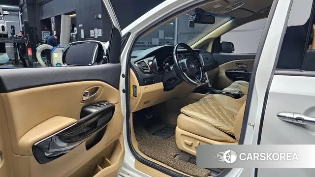 Kia The New Carnival 2018 Белый из Кореи, фото 2