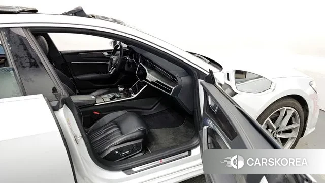 Audi A7 (4K) 2020 Белый из Кореи, фото 2