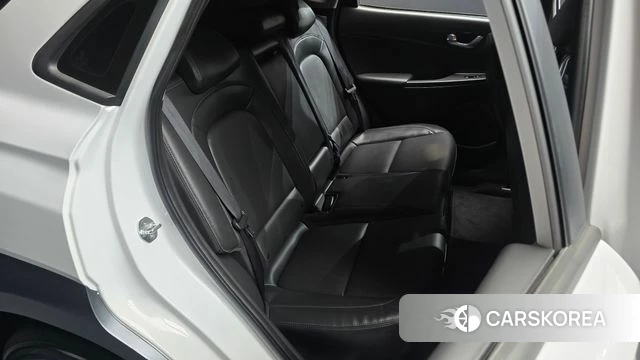 Hyundai The New Kona 2021 Белый из Кореи, фото 2