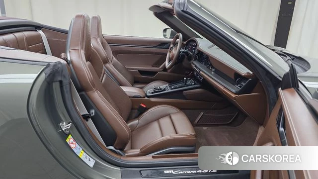 Porsche 911(992) 2023 Серый из Кореи, фото 2