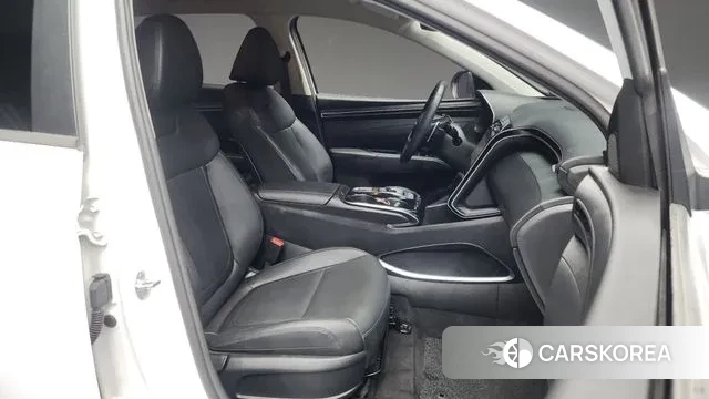 Hyundai Tucson (NX4) 2021 Белый из Кореи, фото 2