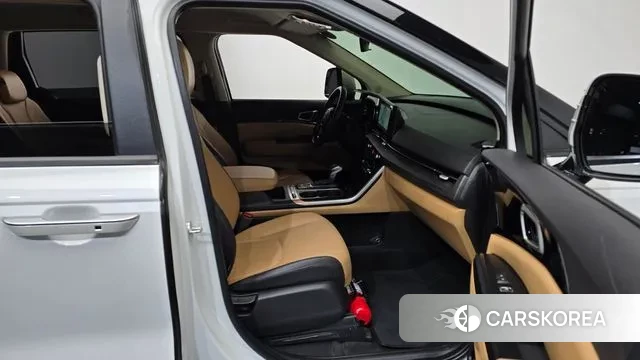 Kia Carnival 4th generation 2022 Белый из Кореи, фото 2