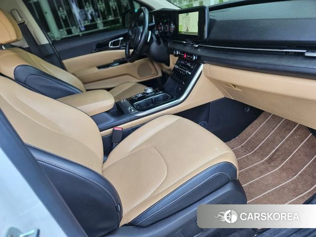 Kia Carnival 4th generation 2020 Белый двухцветный из Кореи, фото 2
