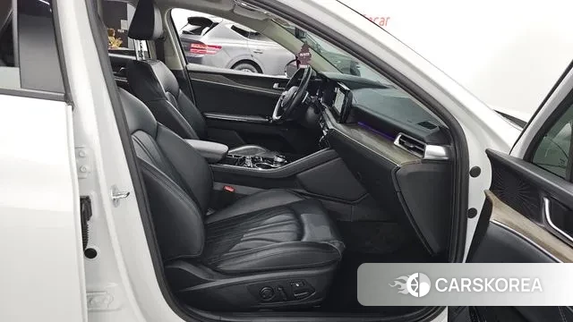 Kia K5 3rd generation 2023 Белый из Кореи, фото 2