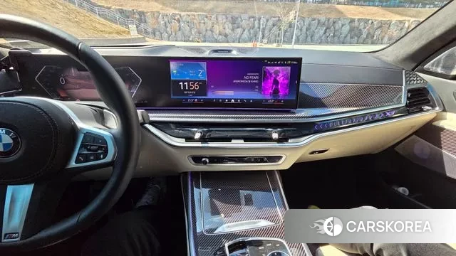 BMW X7 (G07) 2025 Белый из Кореи, фото 2