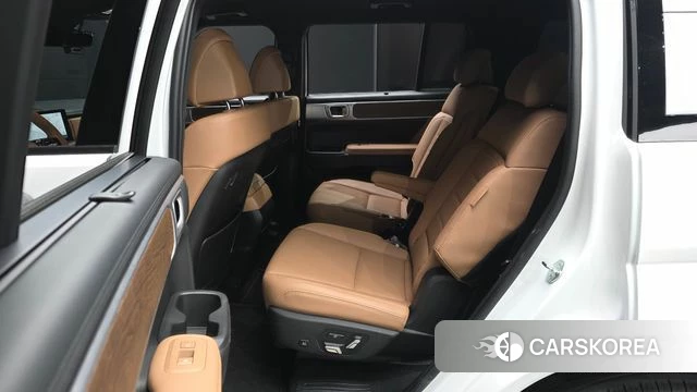 Hyundai Santa Fe (MX5) 2023 Белый из Кореи, фото 2