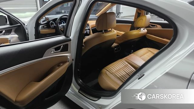 Genesis The New G70 2021 Белый из Кореи, фото 2