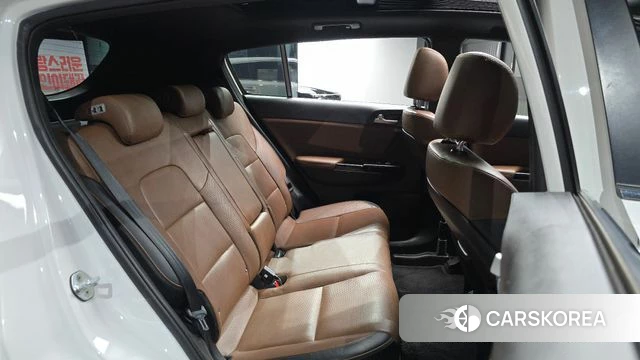 Kia Sportage The Bold 2018 Белый из Кореи, фото 2