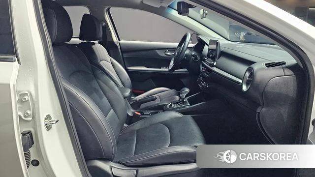 Kia Come New K3 2021 Белый из Кореи, фото 2
