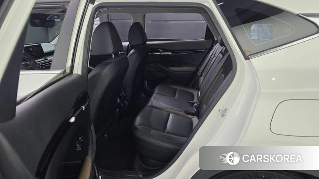 Kia Seltos 2022 Белый из Кореи, фото 2