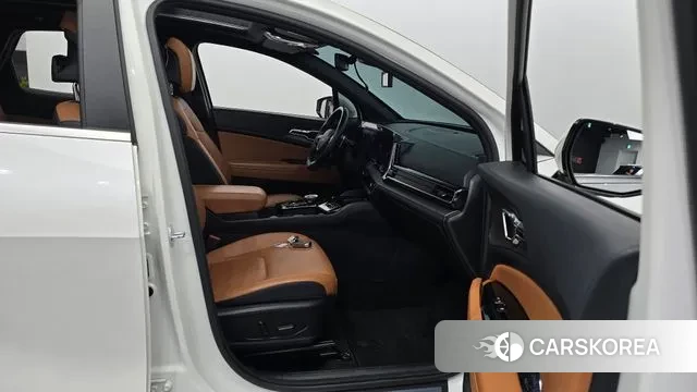 Kia Sportage 5th Generation 2023 Белый из Кореи, фото 2