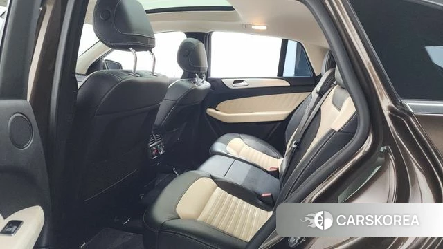 Mercedes-Benz GLE - Class W166 2018 Коричневый из Кореи, фото 2