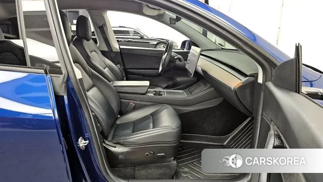 Tesla Model Y 2021 Синий из Кореи, фото 2