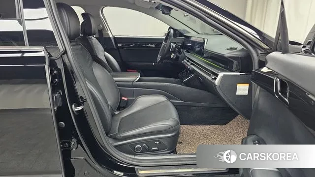 Hyundai Grandeur Hybrid (GN7) 2023 Черный из Кореи, фото 2